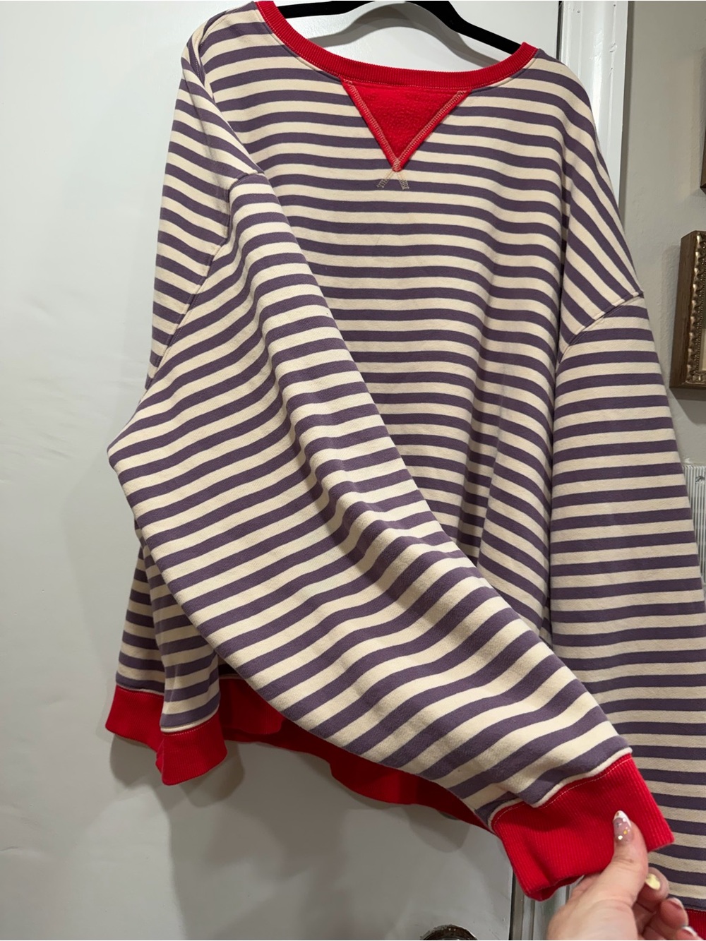 NATURAL LIFE Red-Trim Purple & White Striped Top L/XL - Picture 5 of 7